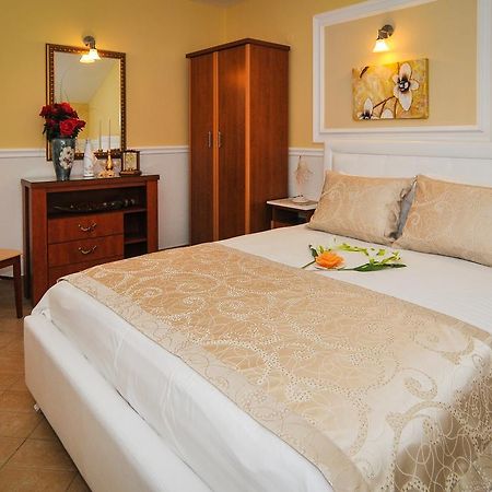 Apartments Scepanovic Tivat Buitenkant foto